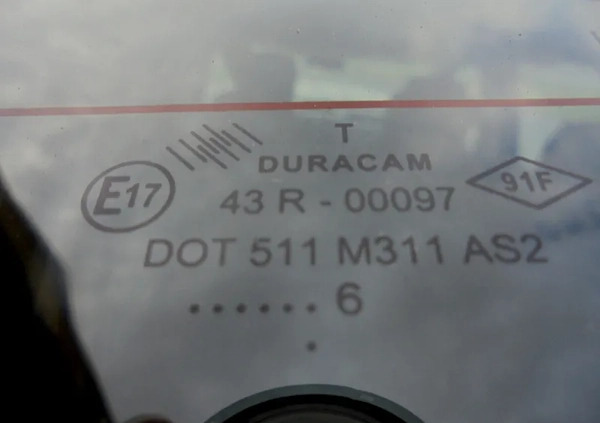 Dacia Duster cena 42900 przebieg: 73521, rok produkcji 2016 z Gniezno małe 704